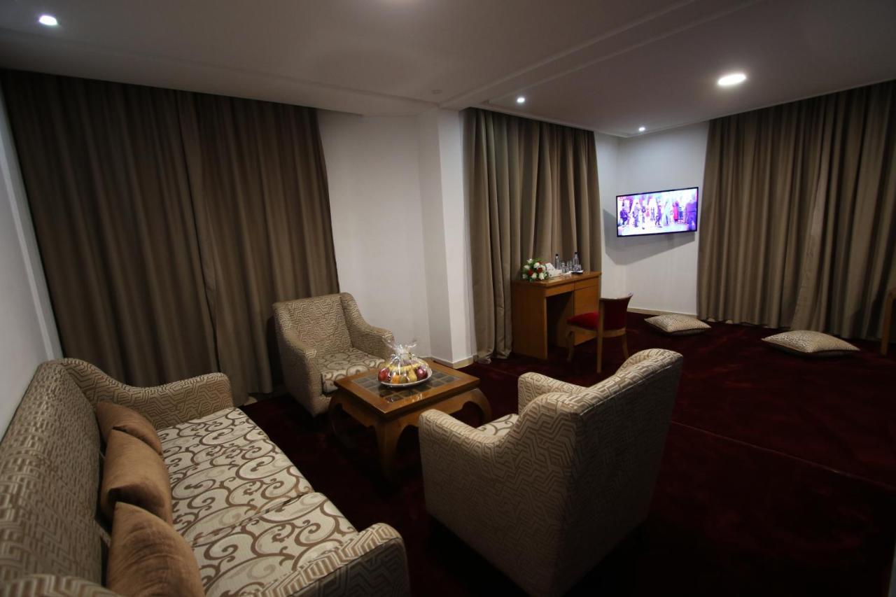 דאחלה Hotel Mansour מראה חיצוני תמונה