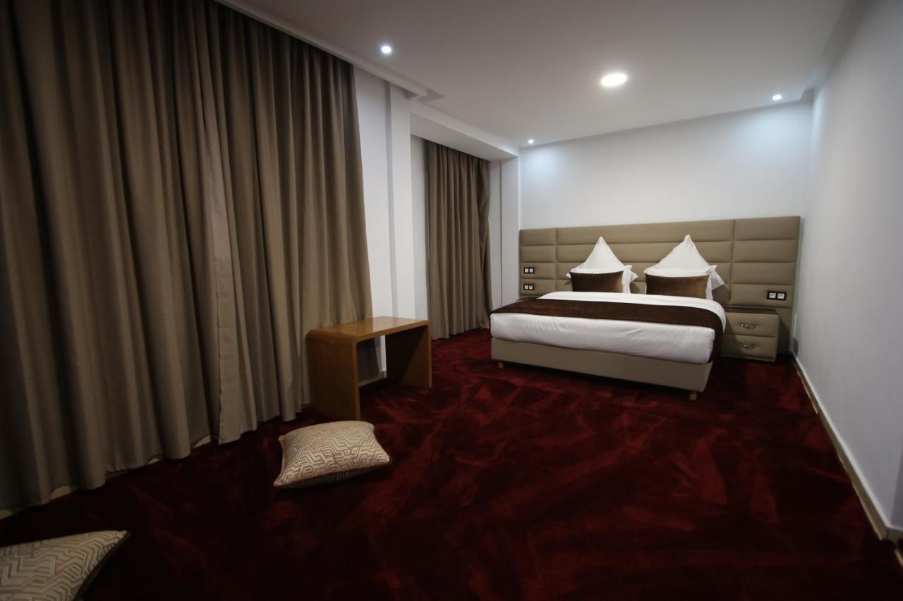 דאחלה Hotel Mansour מראה חיצוני תמונה