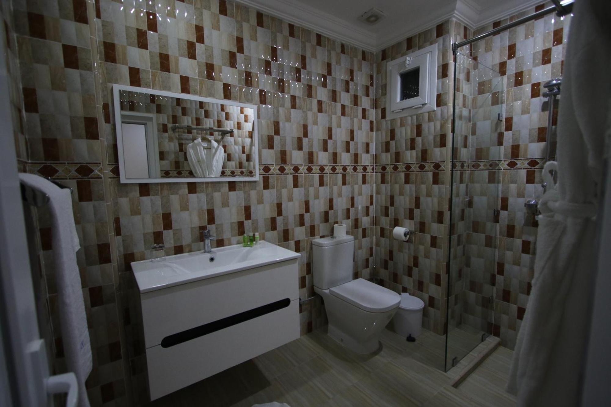 דאחלה Hotel Mansour מראה חיצוני תמונה
