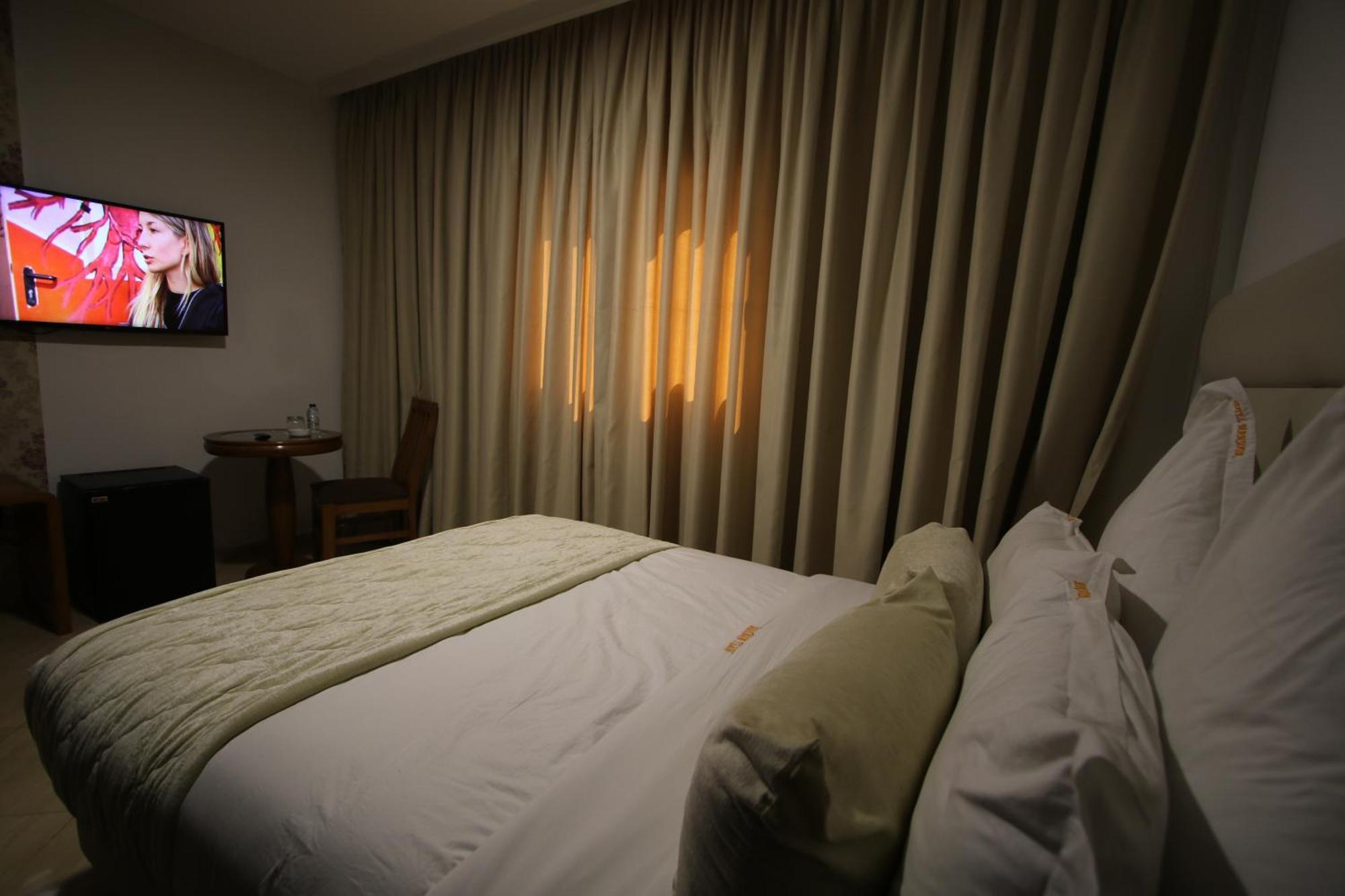 דאחלה Hotel Mansour מראה חיצוני תמונה