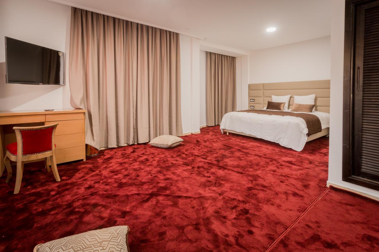 דאחלה Hotel Mansour מראה חיצוני תמונה