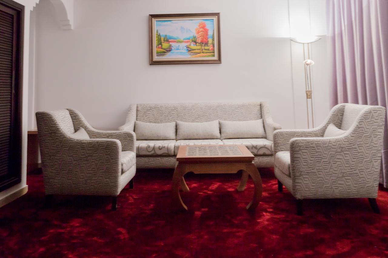 דאחלה Hotel Mansour מראה חיצוני תמונה
